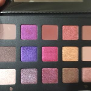 Eyeshadow pallets powders. Etc...